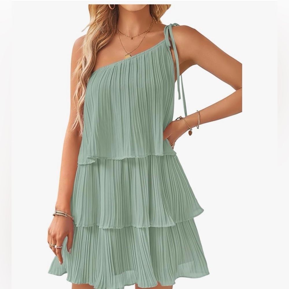 Elegant Mint Green Pleated Dress NWT